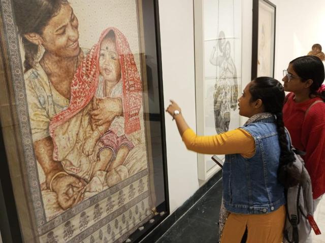 Visit to ART EXHIBITION -- BIKANER WALA HOUSE